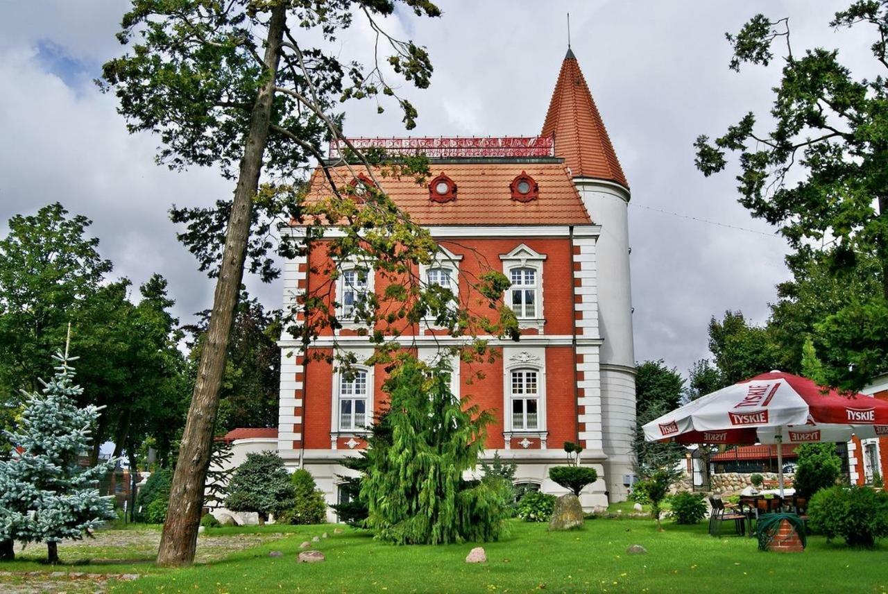 Villa Red By Columbus Ustka Dış mekan fotoğraf